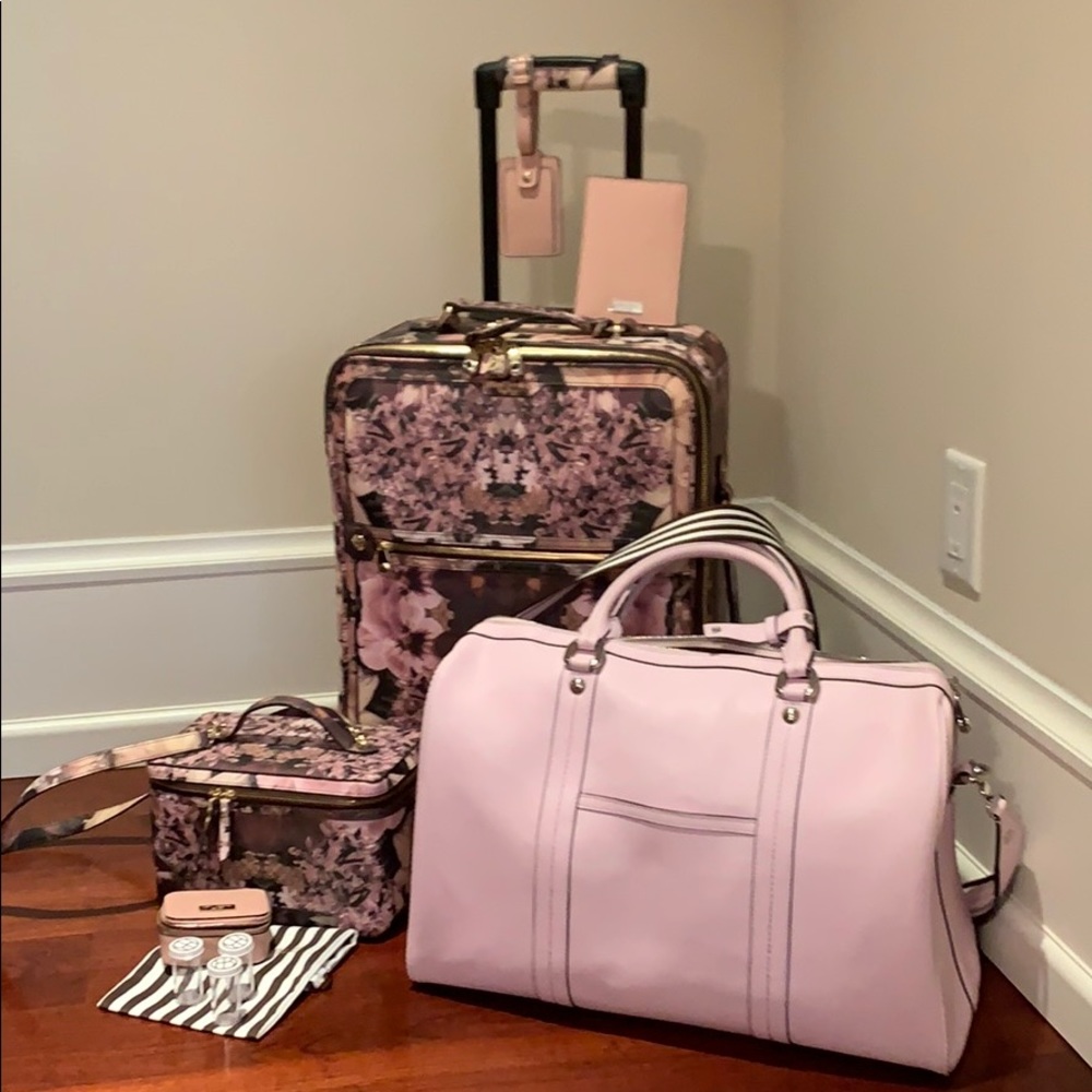 HENRI BENDEL LUGGAGE SET- PINK FLORAL!